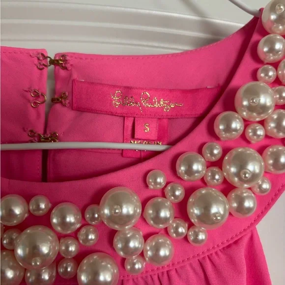 Lilly Pulitzer Pink Sleeveless Top with Pearl Detail - Picture 3 of 5